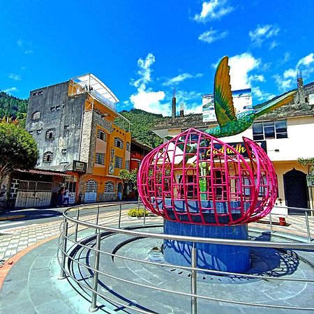 Hotel Amazonia Y Sol Baños Exteriör bild